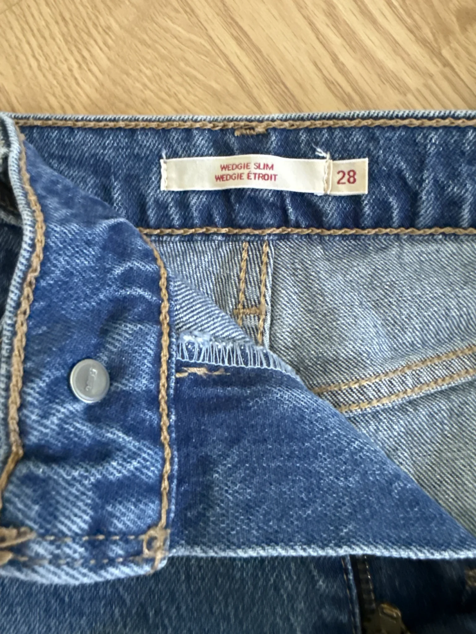 Image for Jeans Levi's Wedgie étroit - taille 28