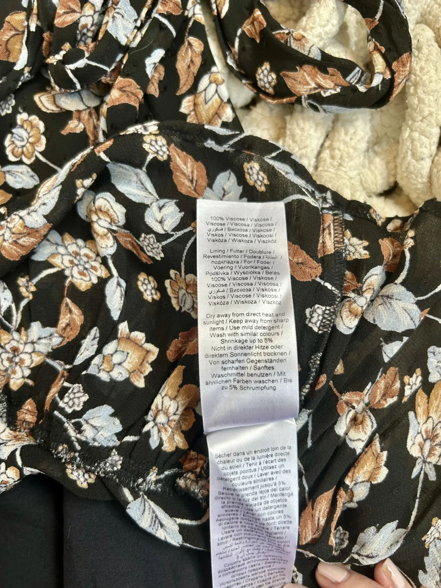 Image for Floral wallet skirt