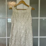 Featured thumbnail for Robe à dentelle vintage