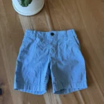 Featured thumbnail for Short bleu pâle