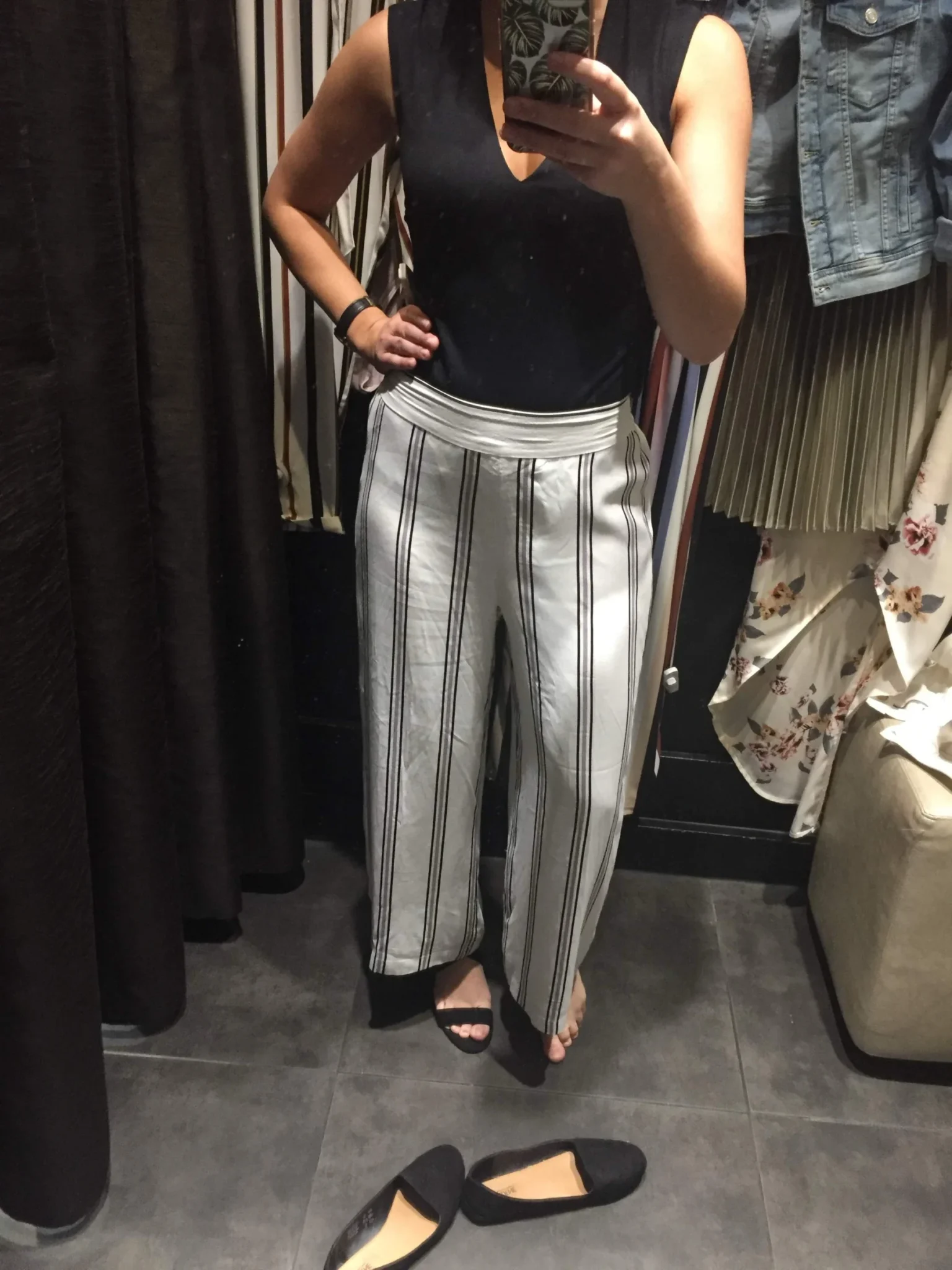 Image for Fluid dynamite trousers