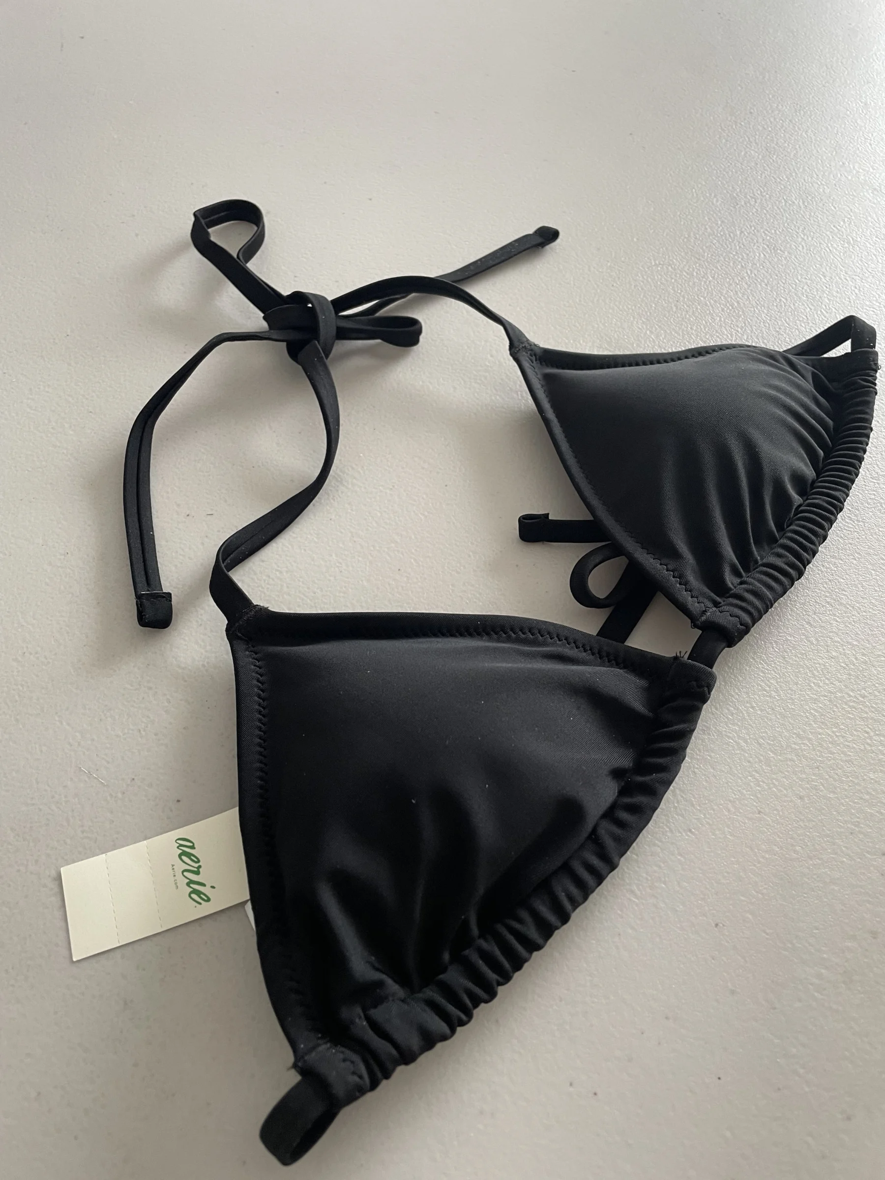 NEUF Maillot triangle noir - Aerie Aerie seconde main