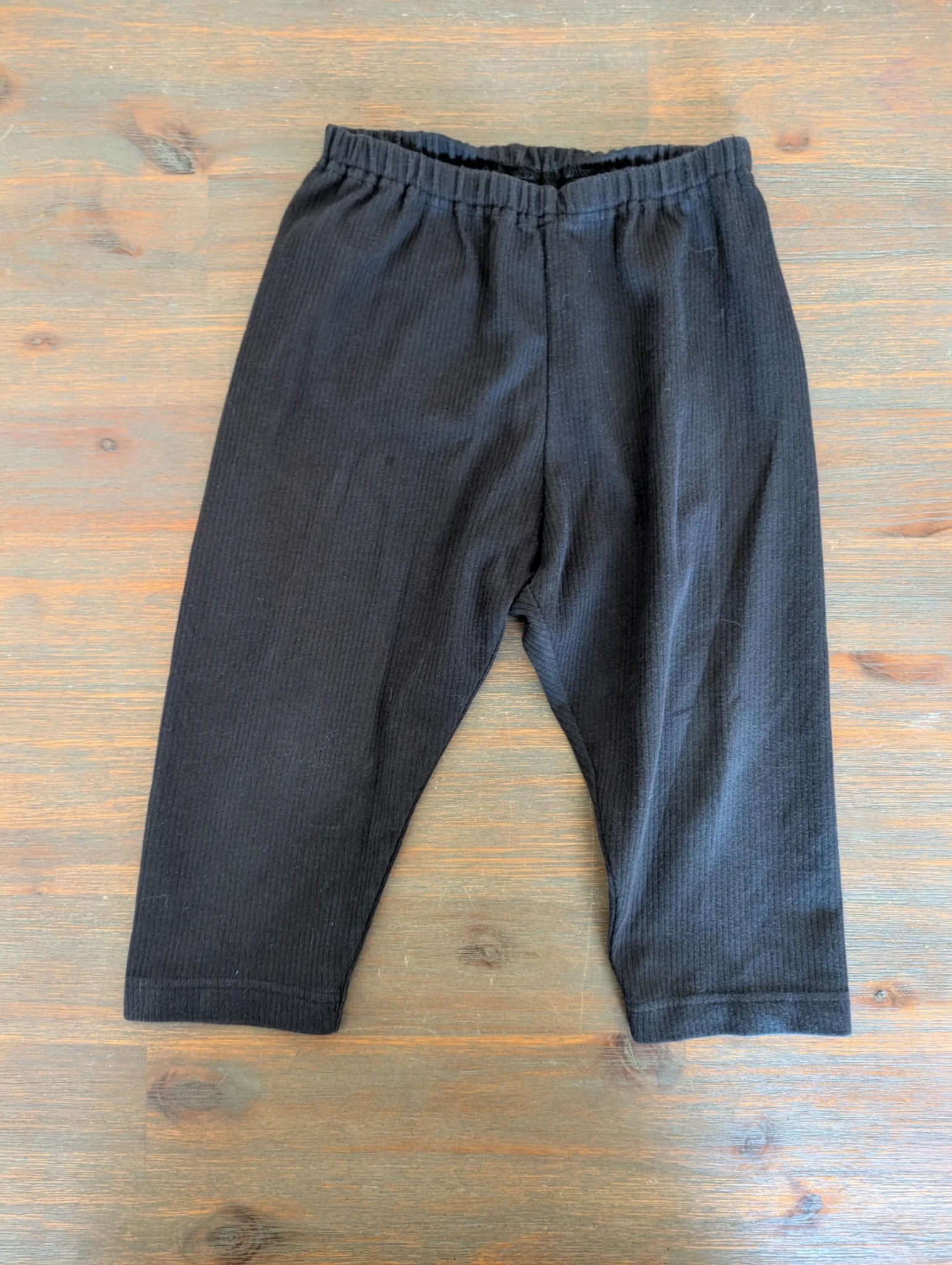 Featured image for Pantalon Uniqlo 3-4 ans