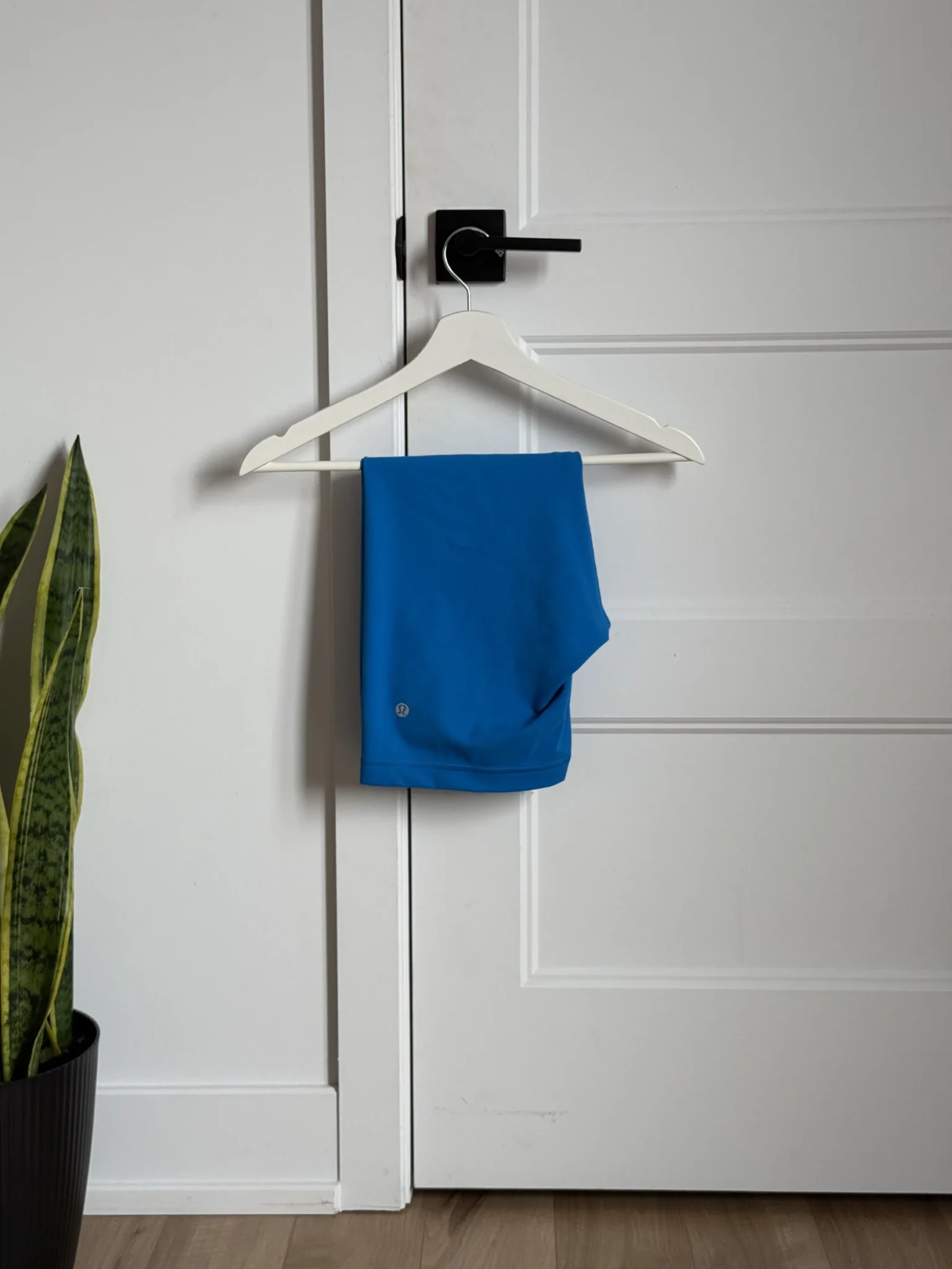 Featured image for Short Lululemon wunder train
