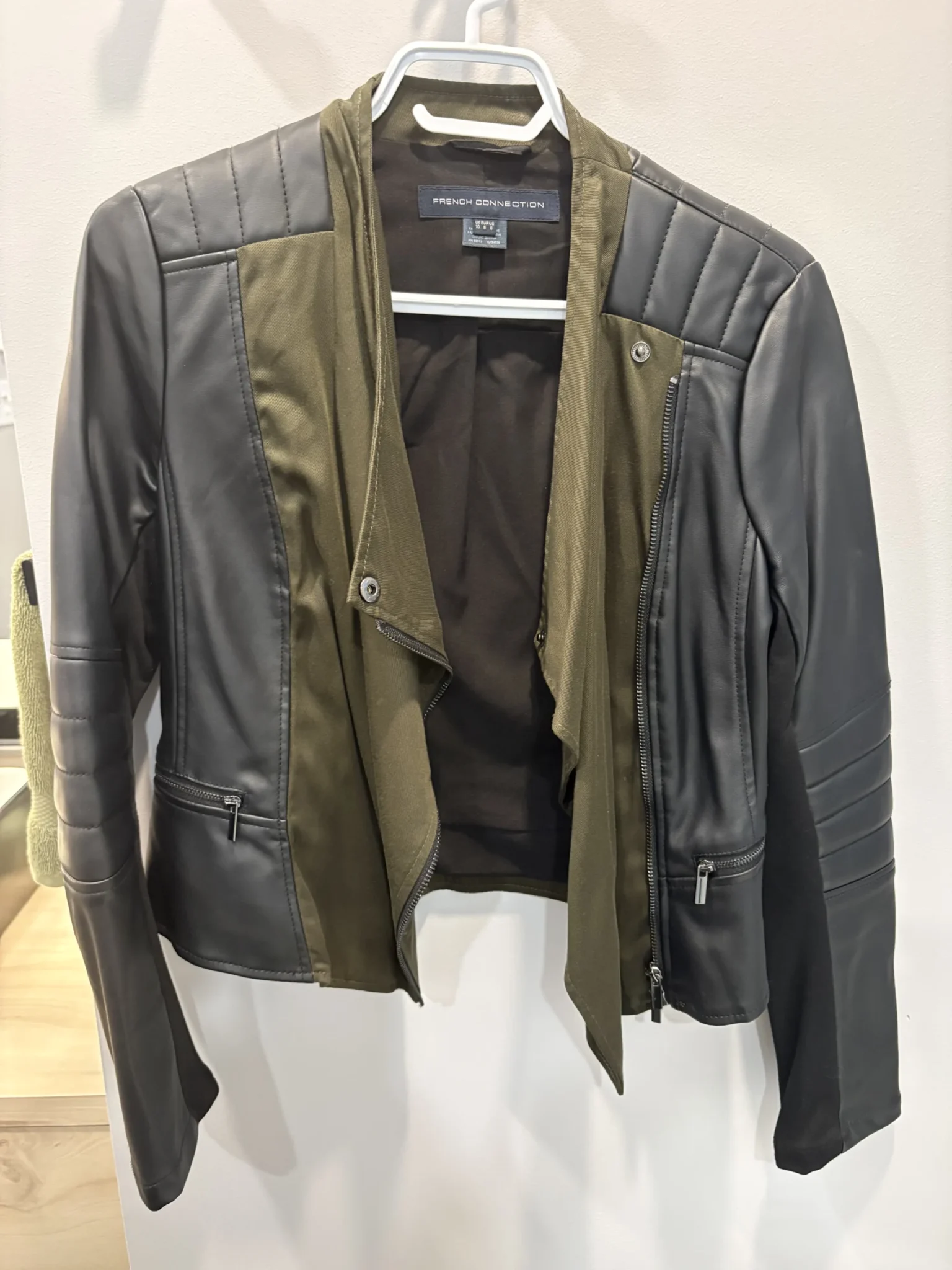 Featured image for Veste bi-matière