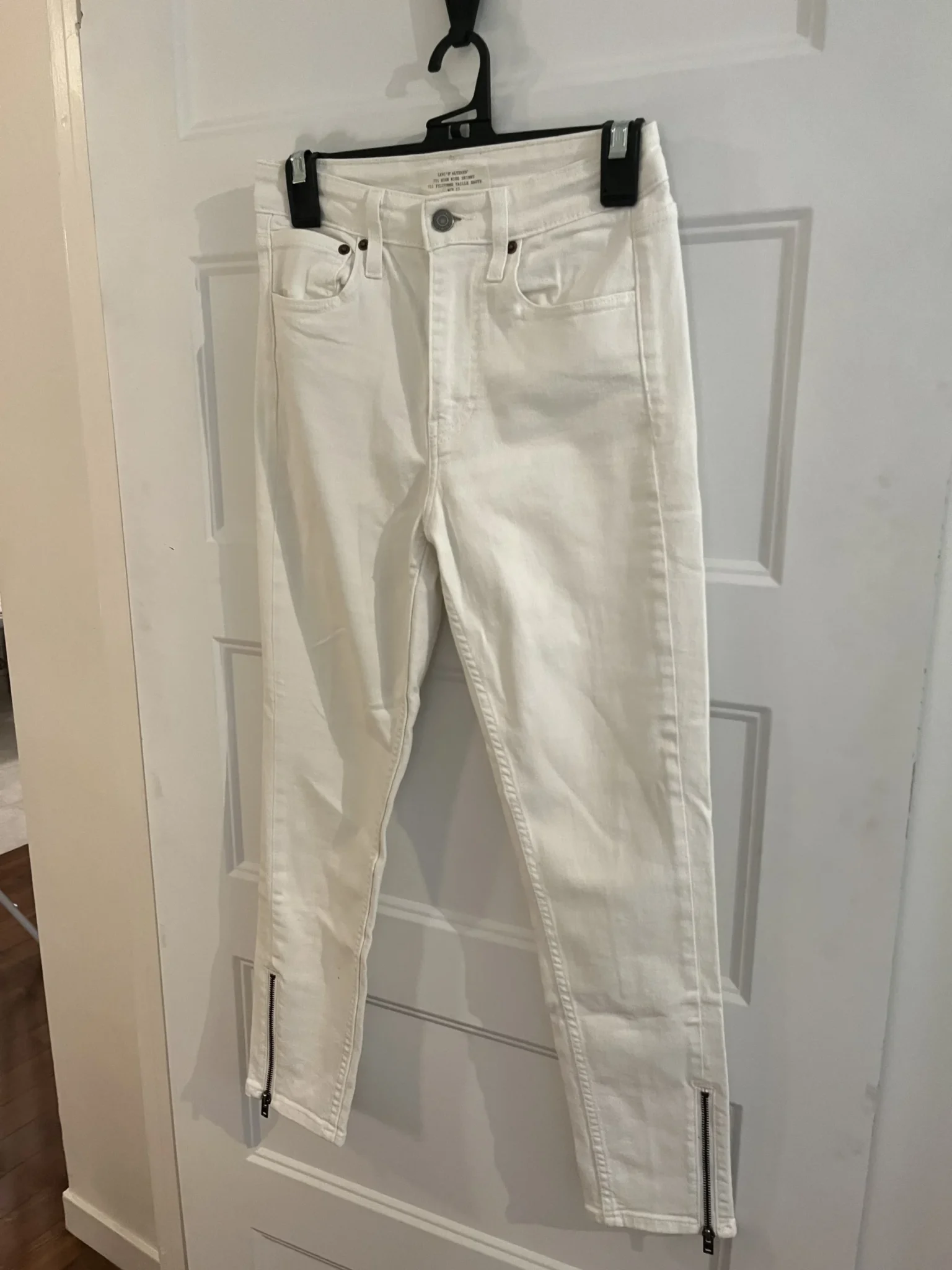 Featured image for Jeans levis