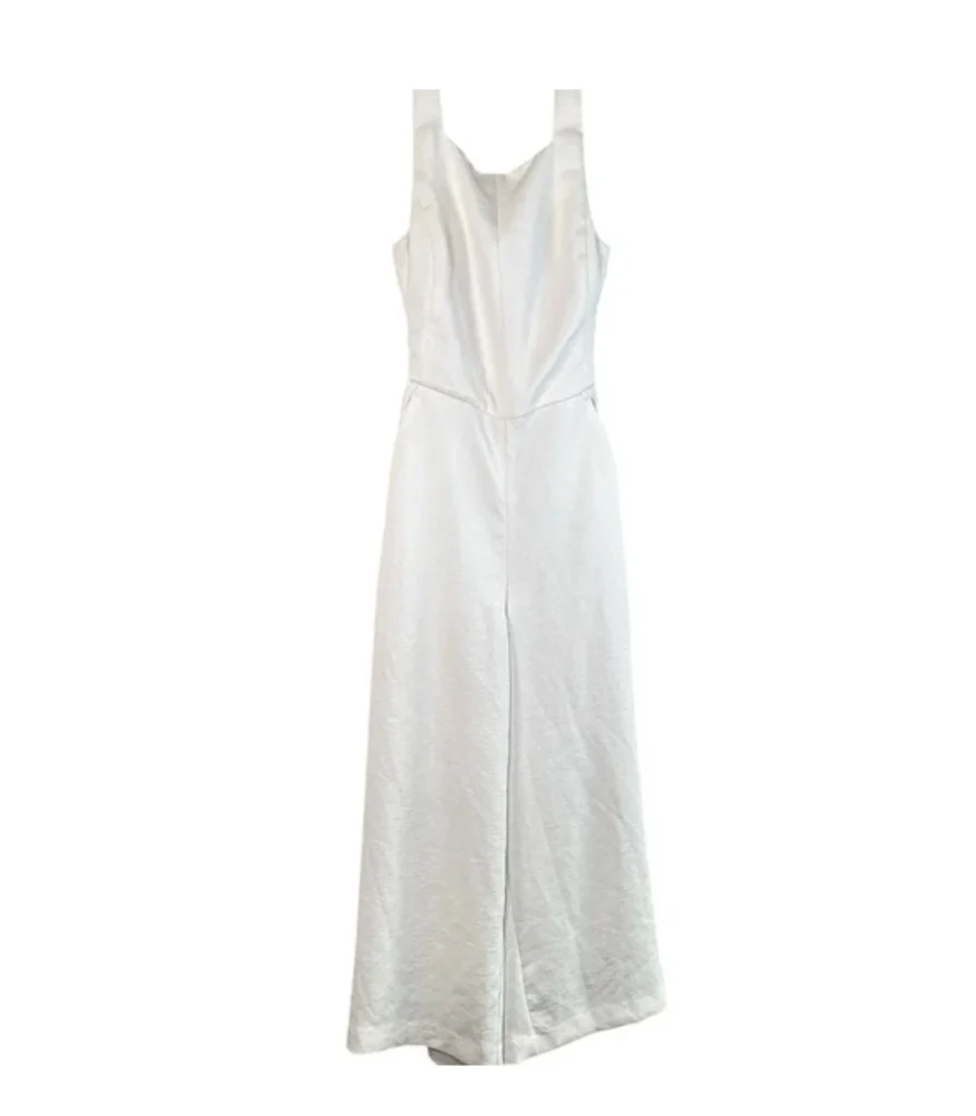 Featured image for Combi Aritzia à dos ouvert