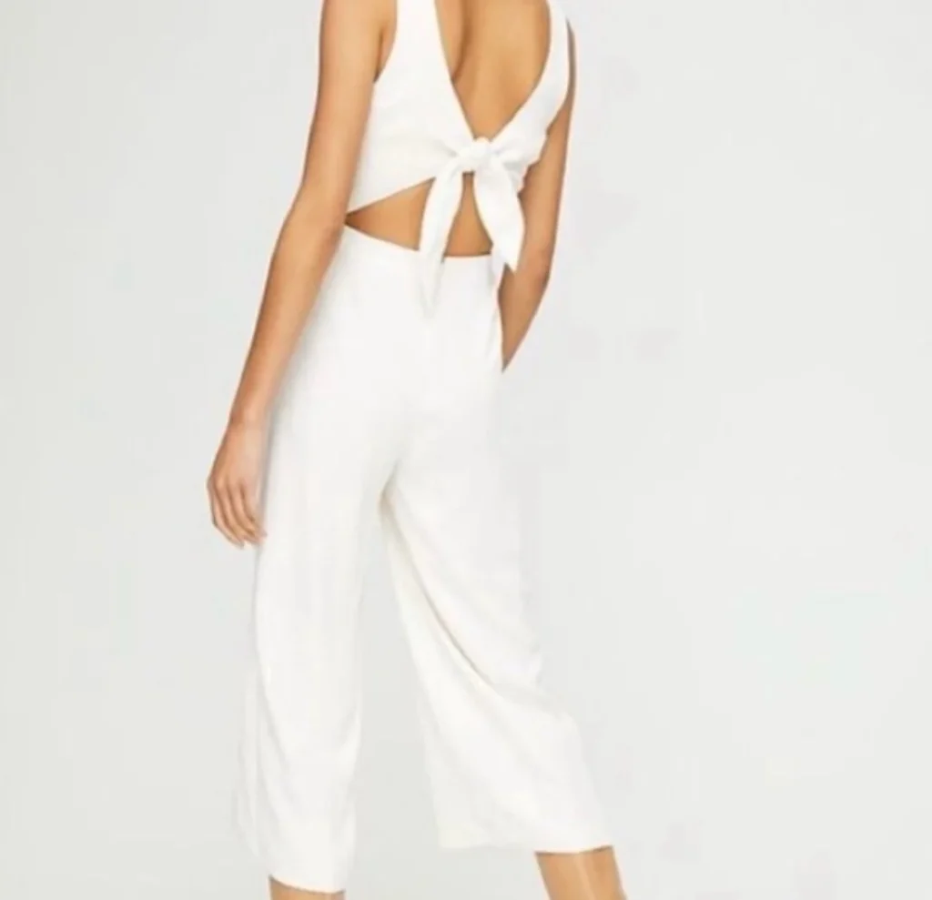 Image for Combi Aritzia à dos ouvert