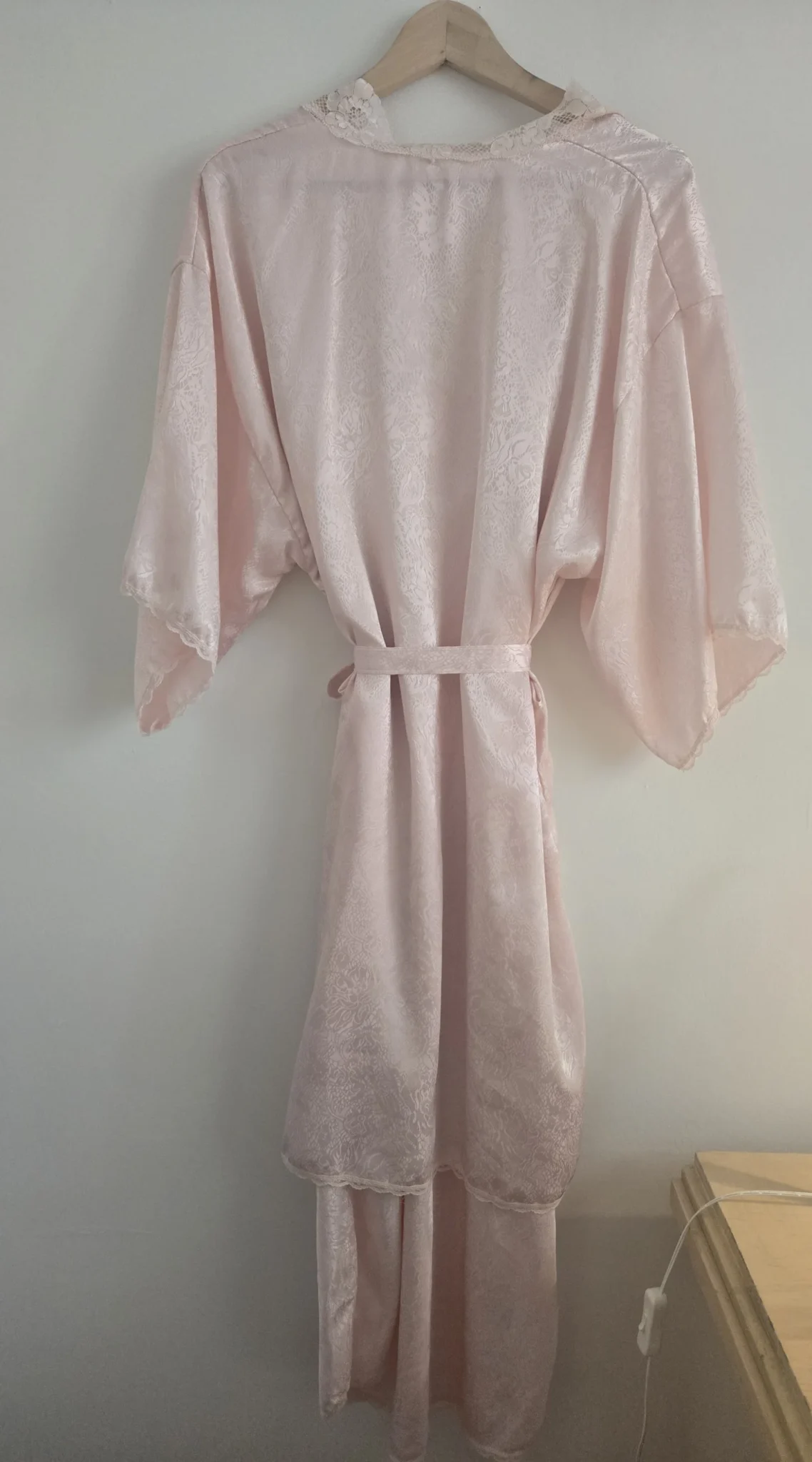 Image for Vintage robe de nuit et peignoir