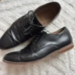 Thumbnail for Chaussures propres