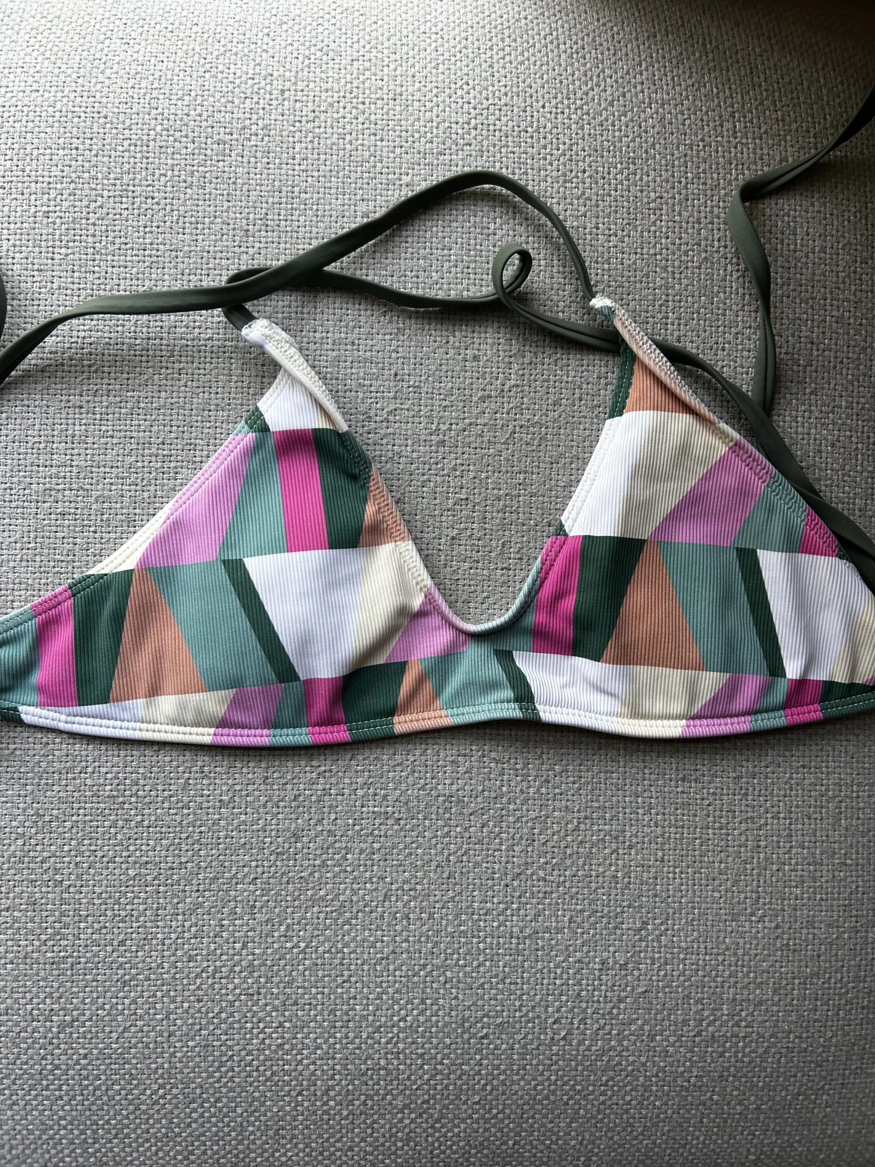 Haut de bikini June Swimwear seconde main