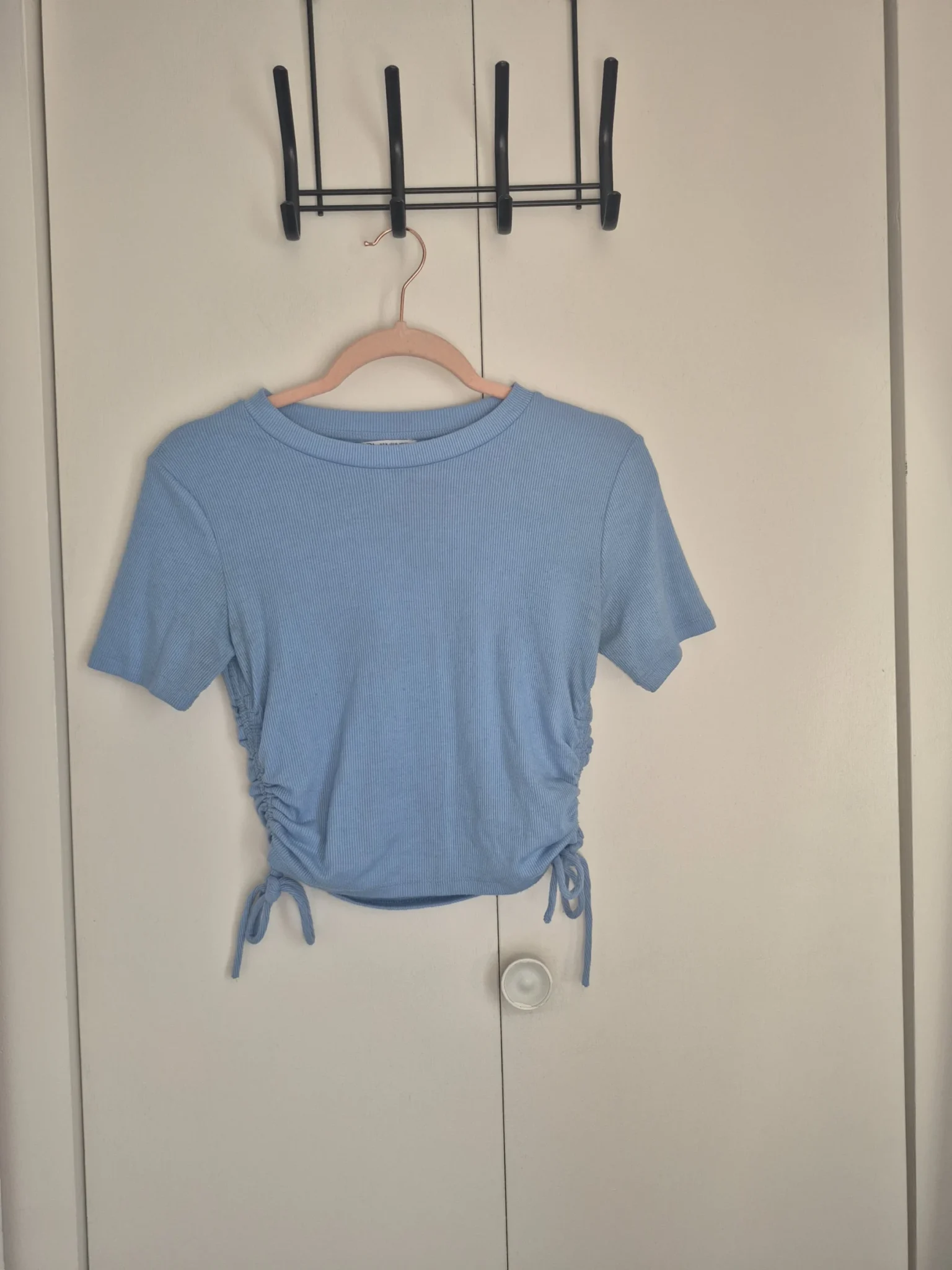 Featured image for Chandail Zara bleu pâle medium