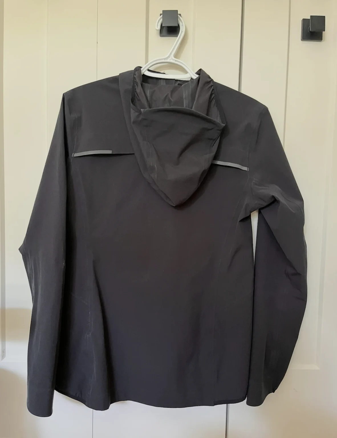 Image for Anorak On Running