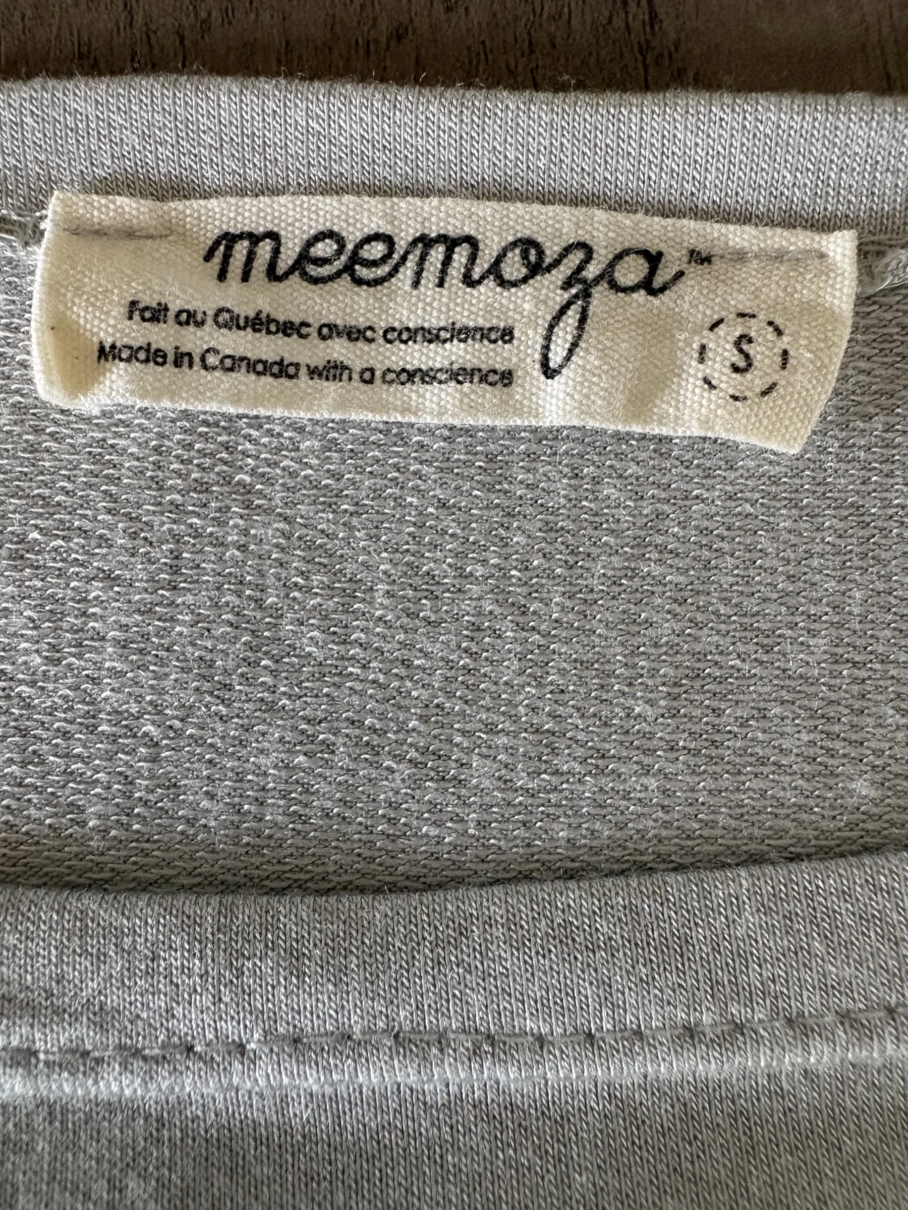 Robe Shields Meemoza seconde main
