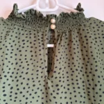 Thumbnail for Blouse manches courtes à pois