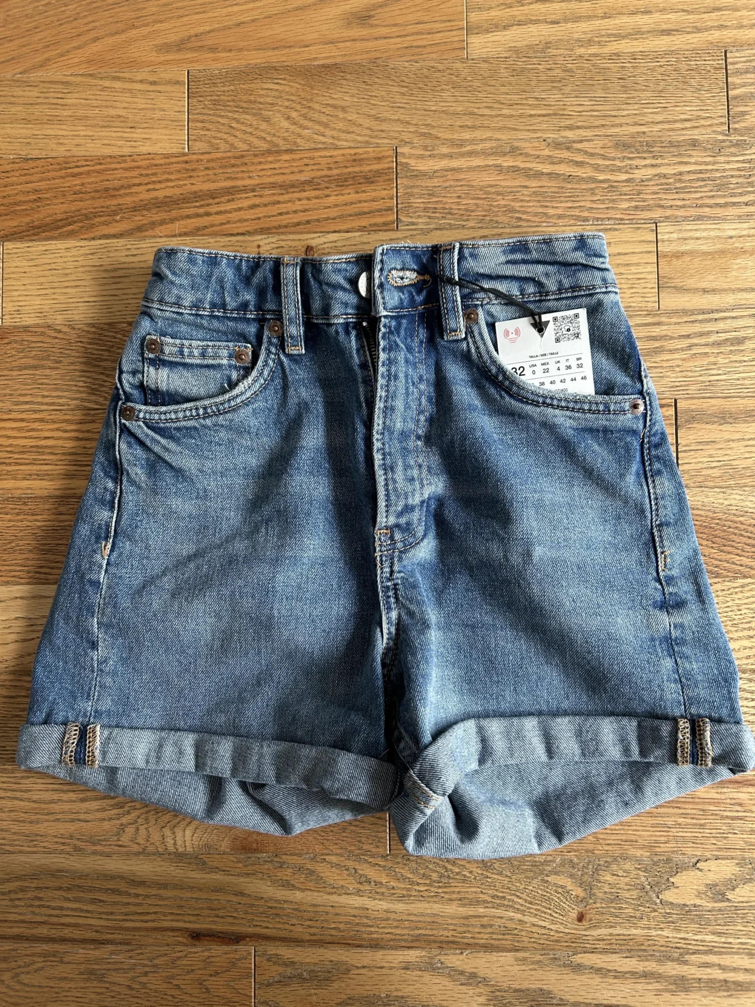 Image for Short denim Zara