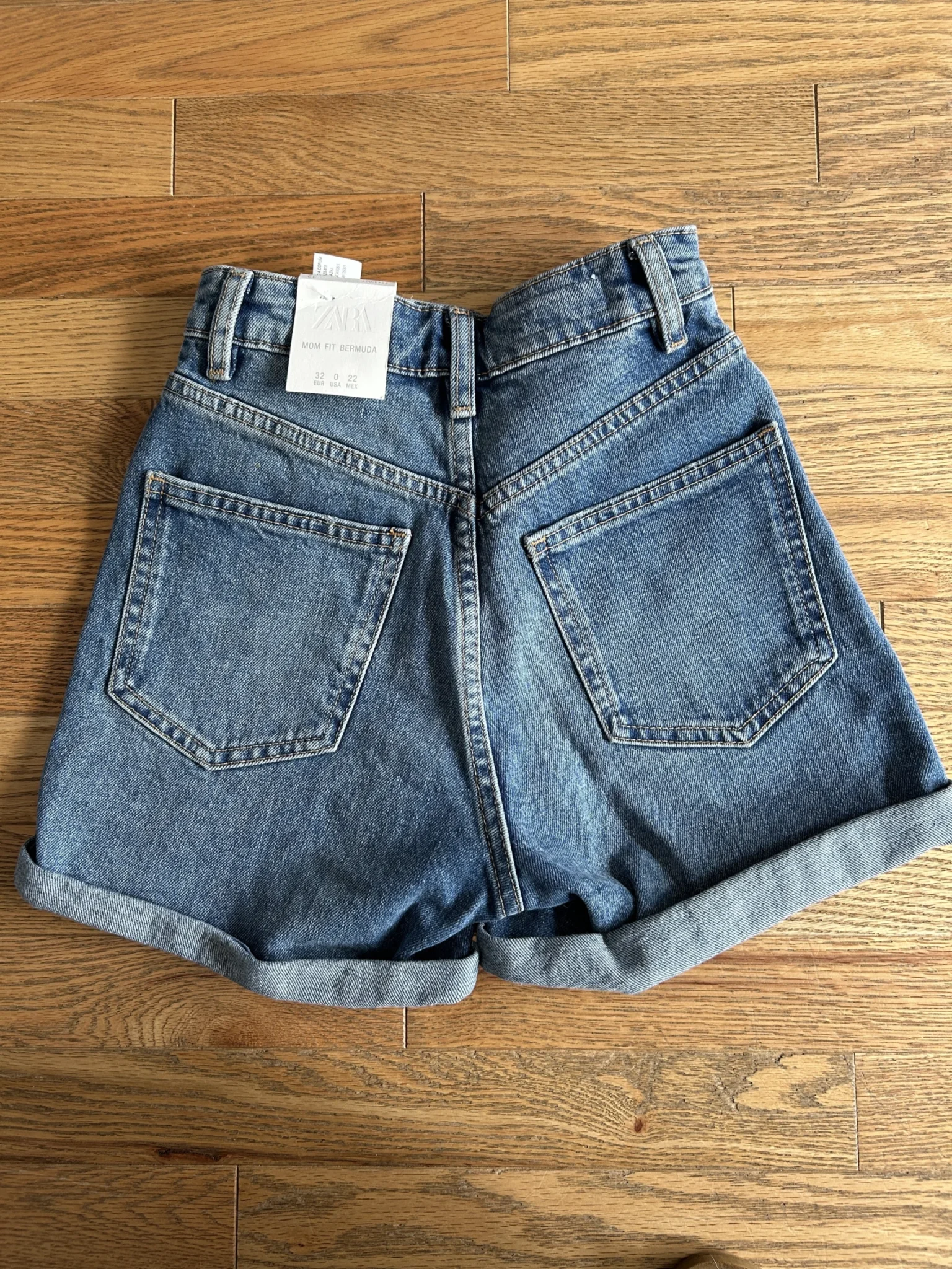 Image for Short denim Zara