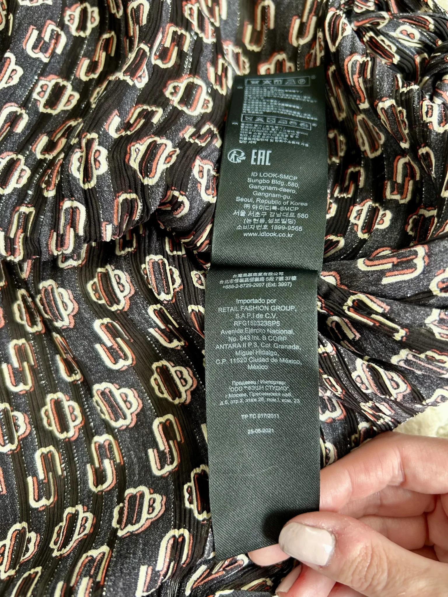 Image for Robe à manches longues à motifs