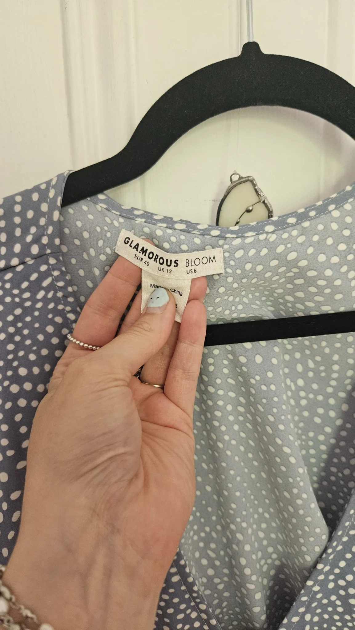 Image for Robe bleu à pois manches ballon marque ASOS Glamorous Bloom grandeur 8
