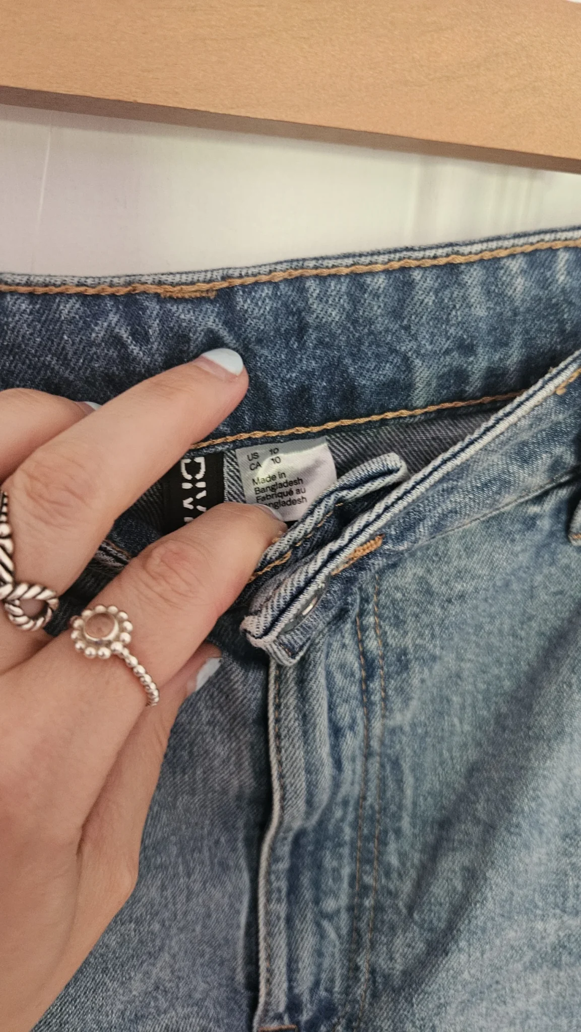 Image for Mom shorts en Cotton jean denim rigide taille haute marque H&M grandeur 10