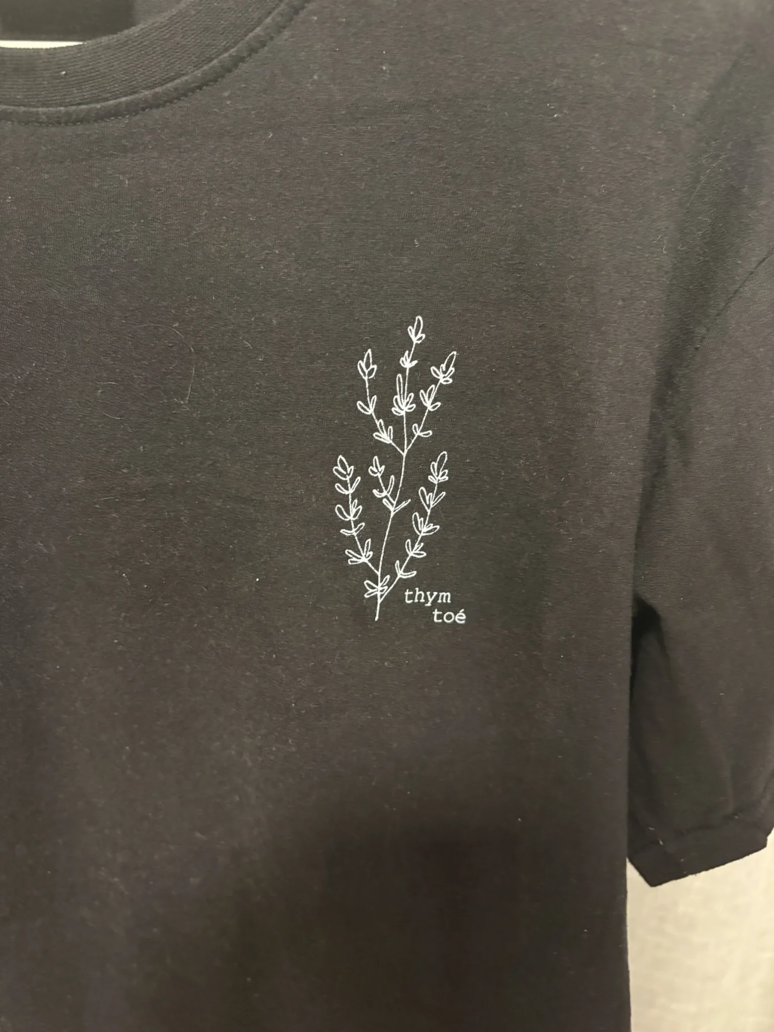 Image for T-shirt THYM TOÉ