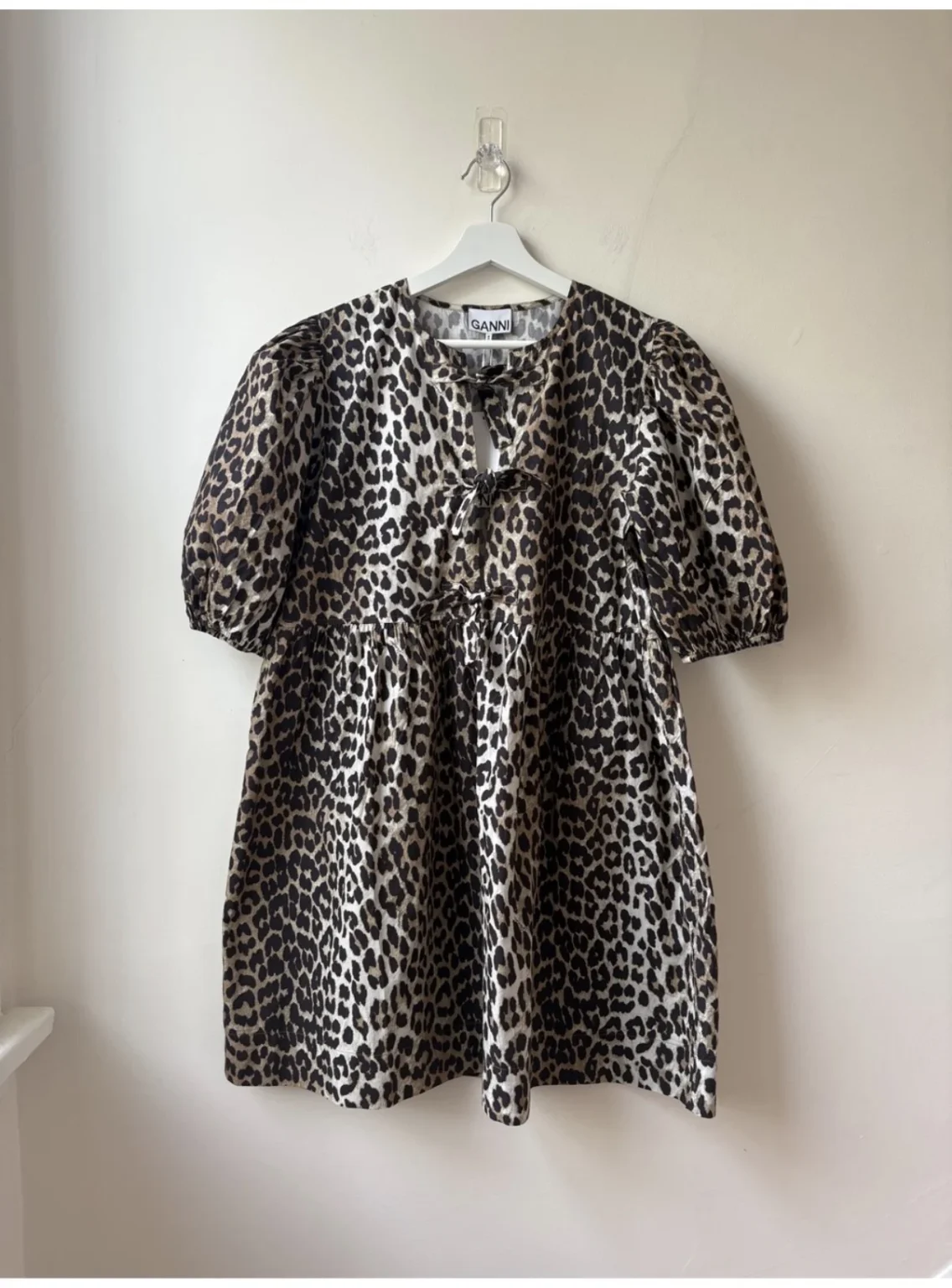 Featured image for Leopard dress GANNI