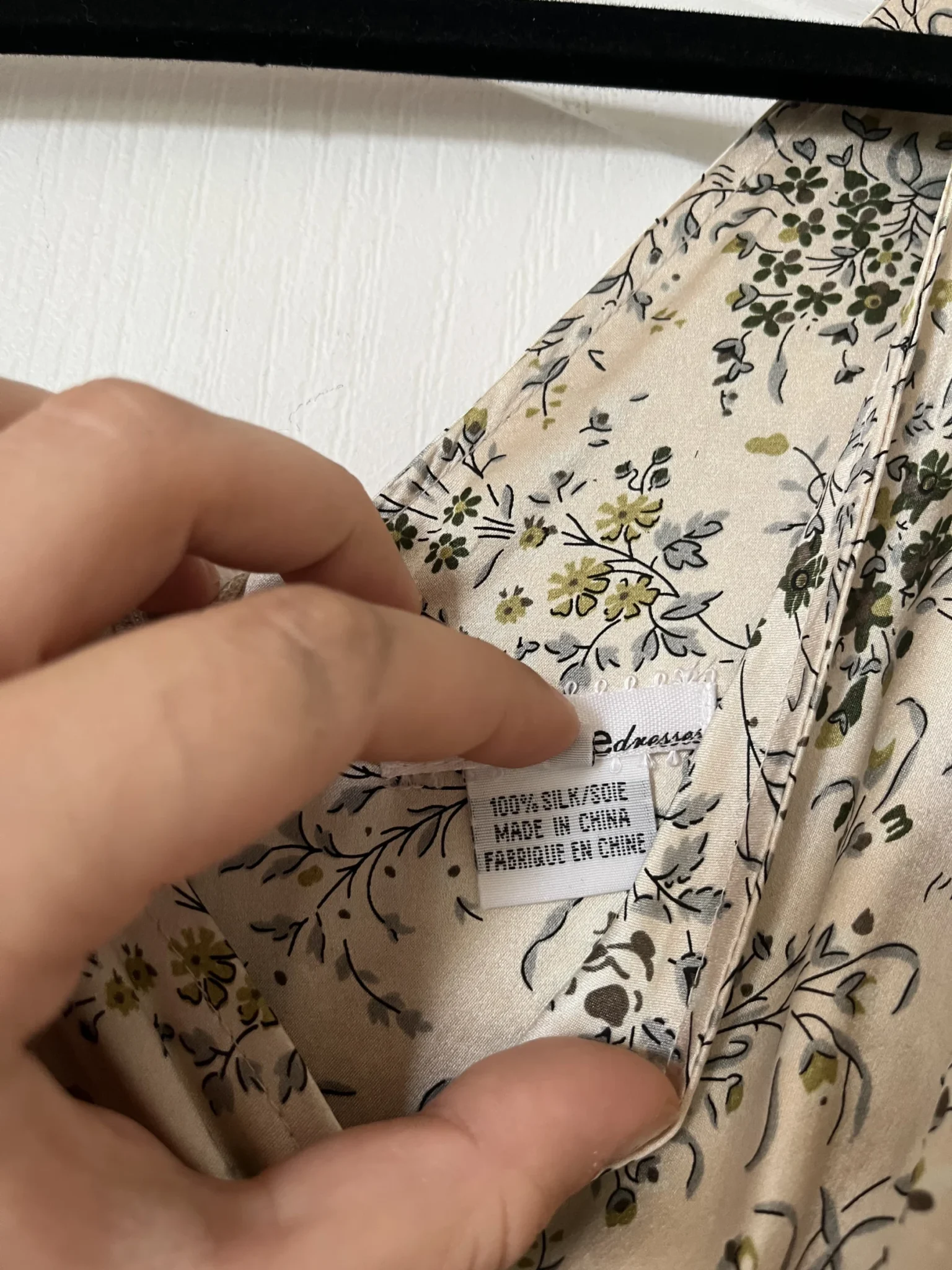 Image for 100% Soie! Robe Kensie taille 6 beige à motifs fleuris