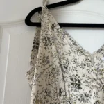 Thumbnail for 100% Soie! Robe Kensie taille 6 beige à motifs fleuris
