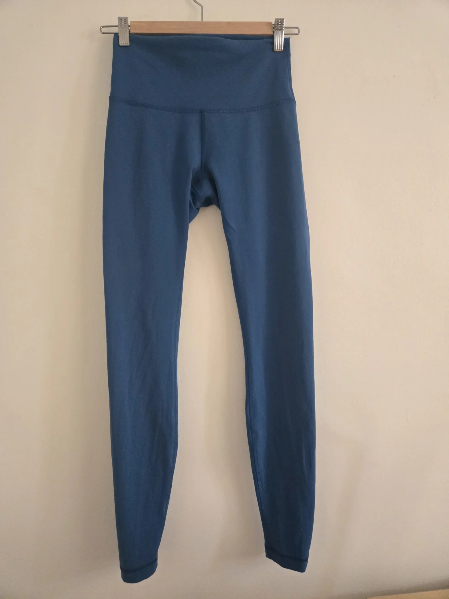 Featured image for Lululemon Legging Align Teal