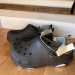 Featured thumbnail for Crocs pantoufles