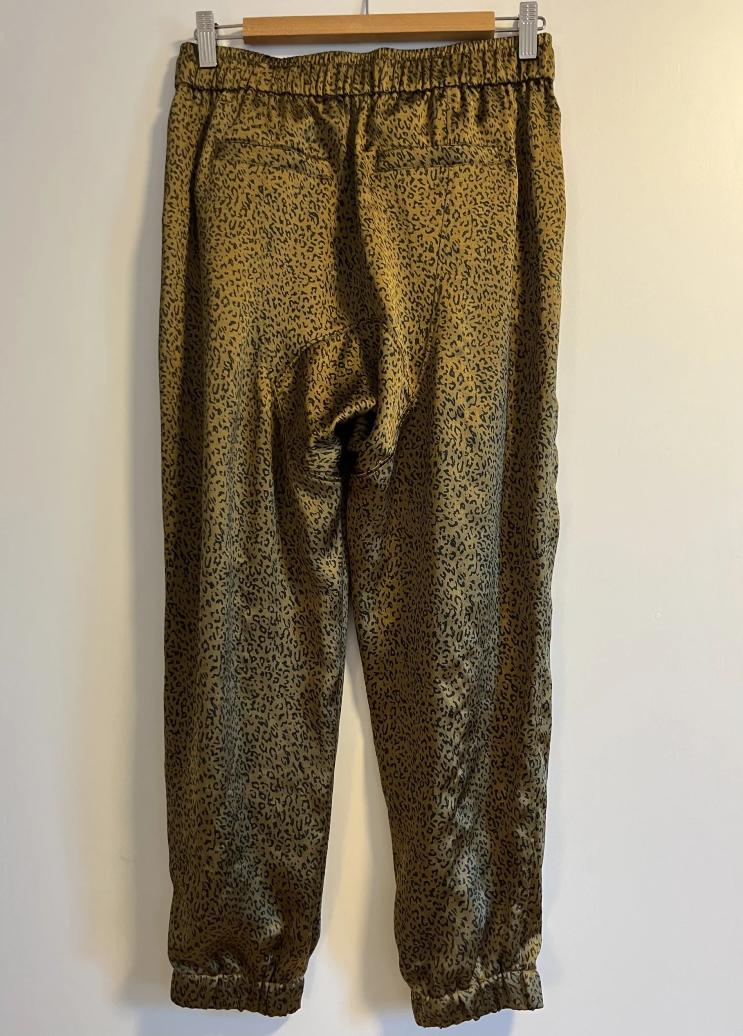 Image for Pantalon satiné Joie