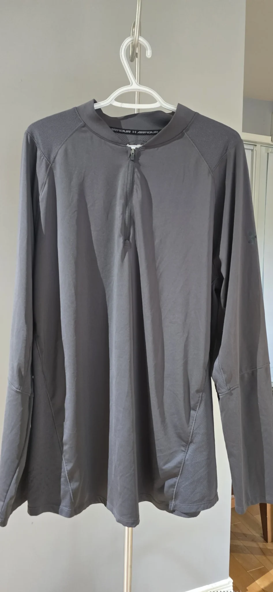 Featured image for Long sleeve jumper