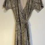 Featured thumbnail for Robe portefeuille Babaton XS