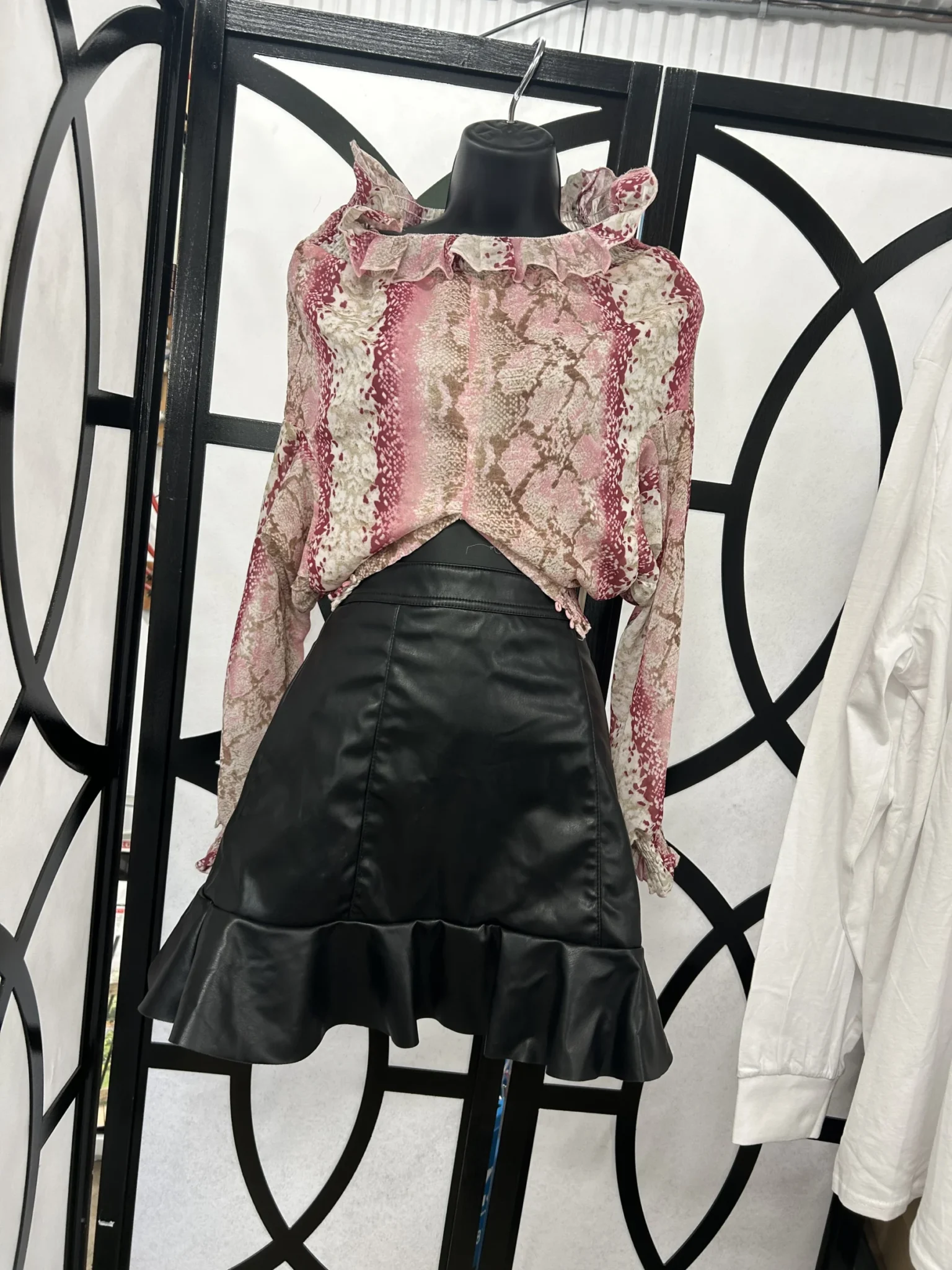 Featured image for Leatherette skirt