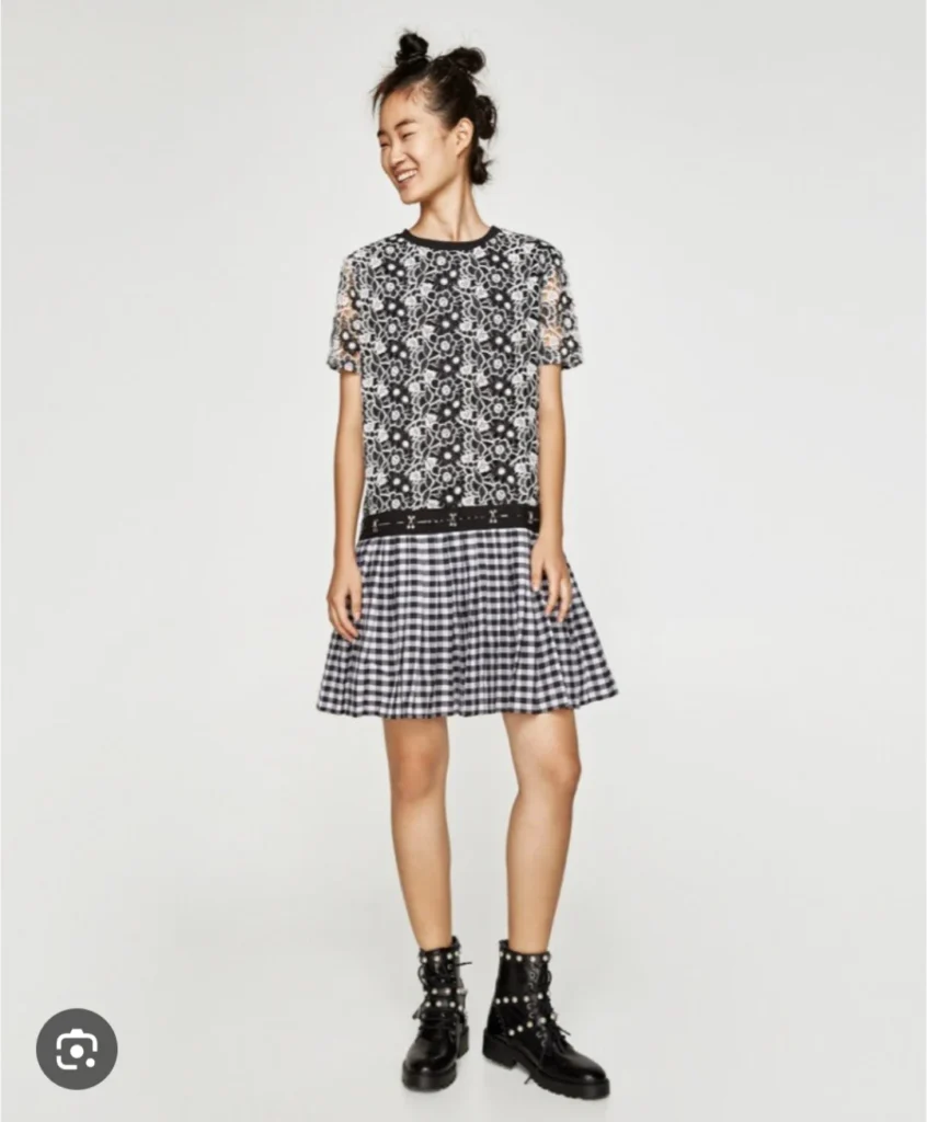 Featured image for Zara/Robe en crochet Sz S
