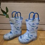 Featured thumbnail for Bottes de pluie avec lumières sympa