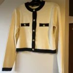Featured thumbnail for Haut doux (ensemble) écru et noir