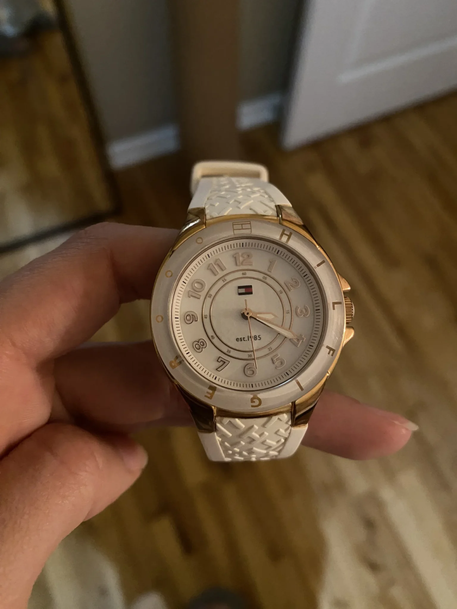 Image for Montre Tommy Hilfiger blanche
