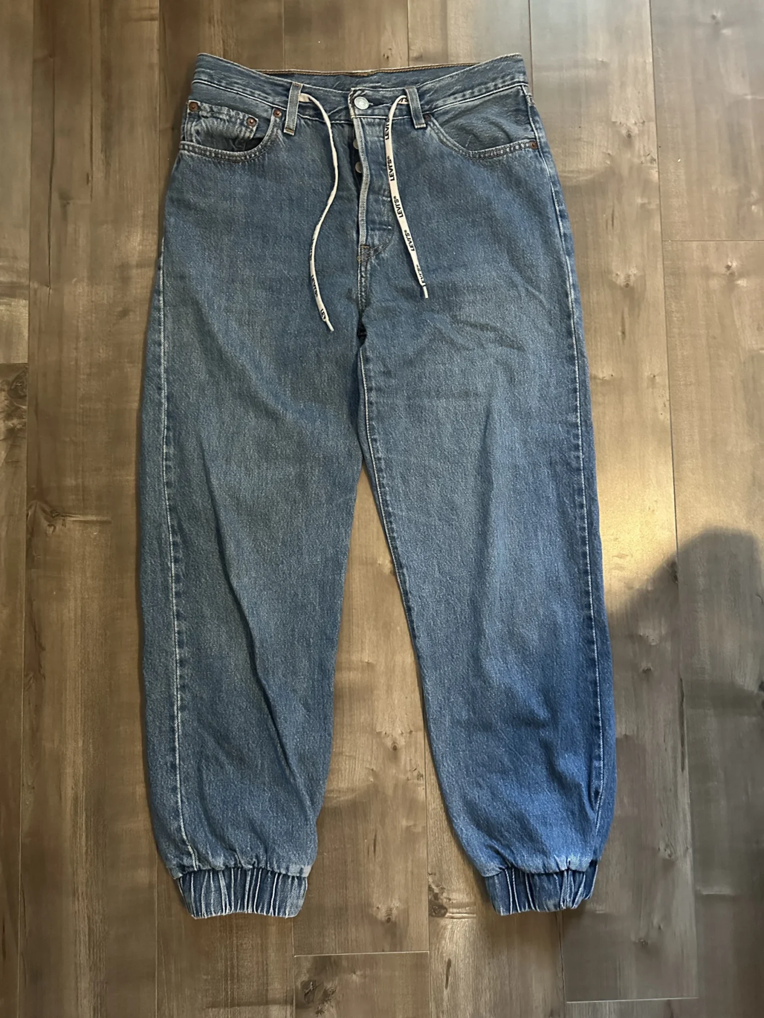 Featured image for Levi’s 501 W28 jeans