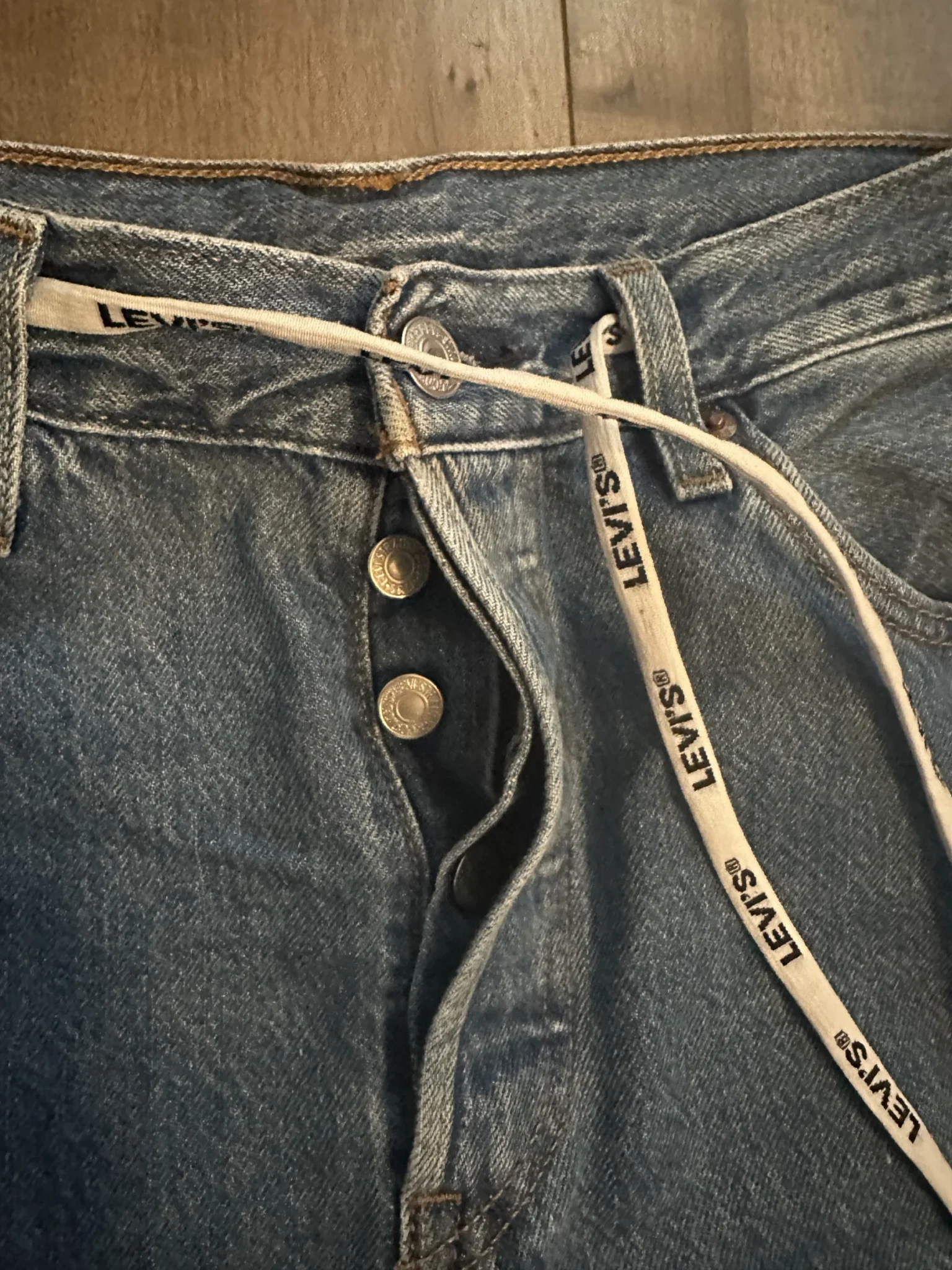 Image for Levi’s 501 W28 jeans