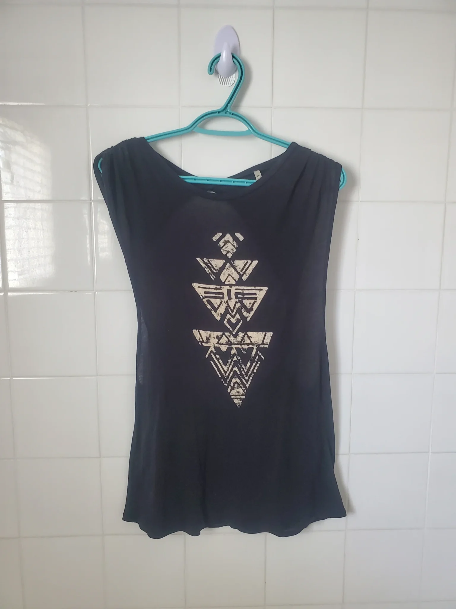 Featured image for Camisole dos ouvert