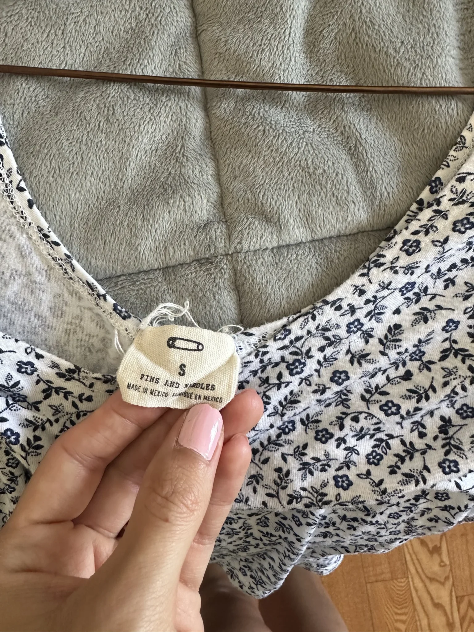 Image for Chandail fleuri crop top