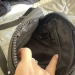 Thumbnail for Petit sac Guess