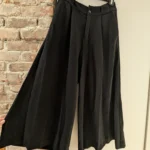 Featured thumbnail for Pantalon large noir