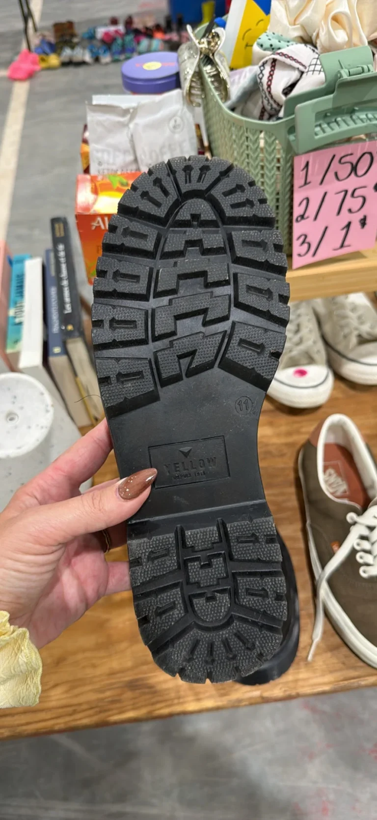 Image for Duck-style platform shoes