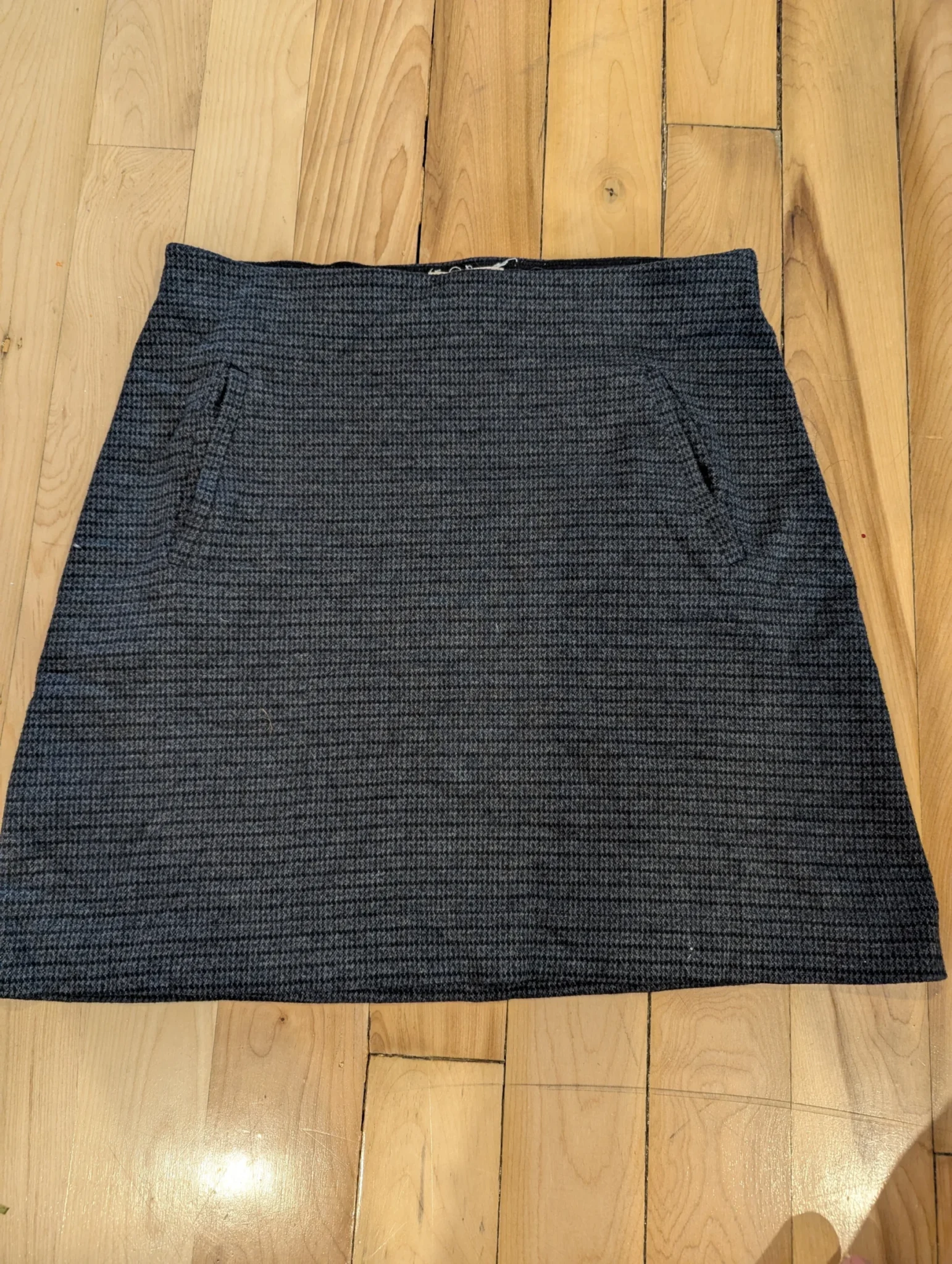 Featured image for Grey herringbone skirt