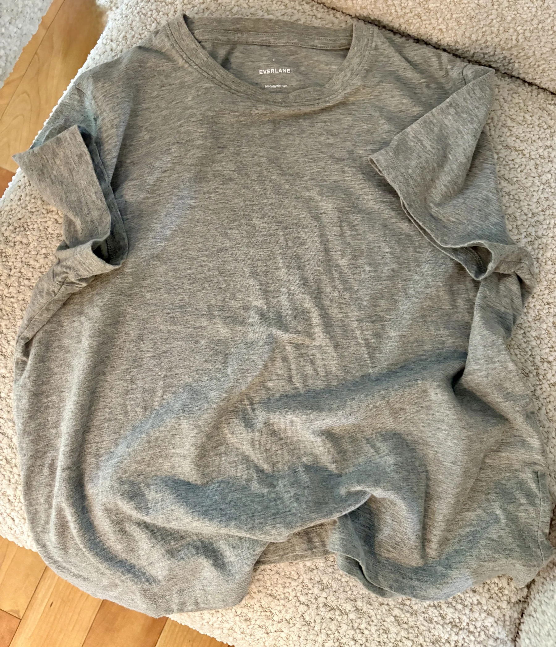 T-shirt Everlane gris Everlane seconde main