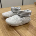 Featured thumbnail for Chaussons bébé