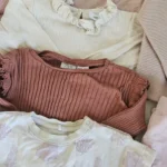 Thumbnail for **Lire description **Lot de vêtements  12 morceaux mi-saison pastels 3t Zara , Baby Gap, HM