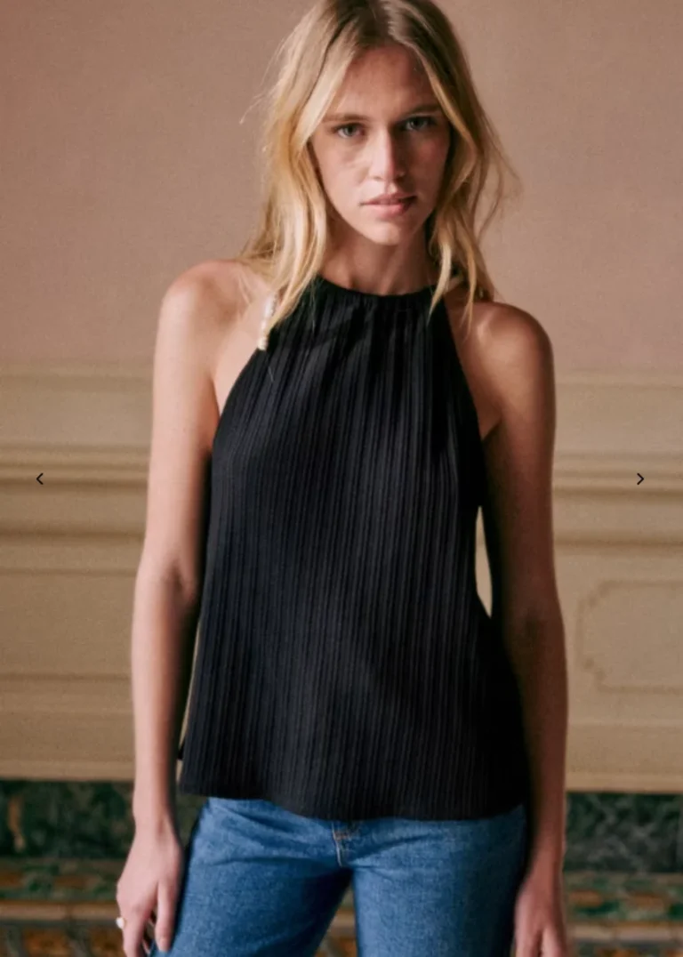 Image for A gorgeous Jill Sézane top
